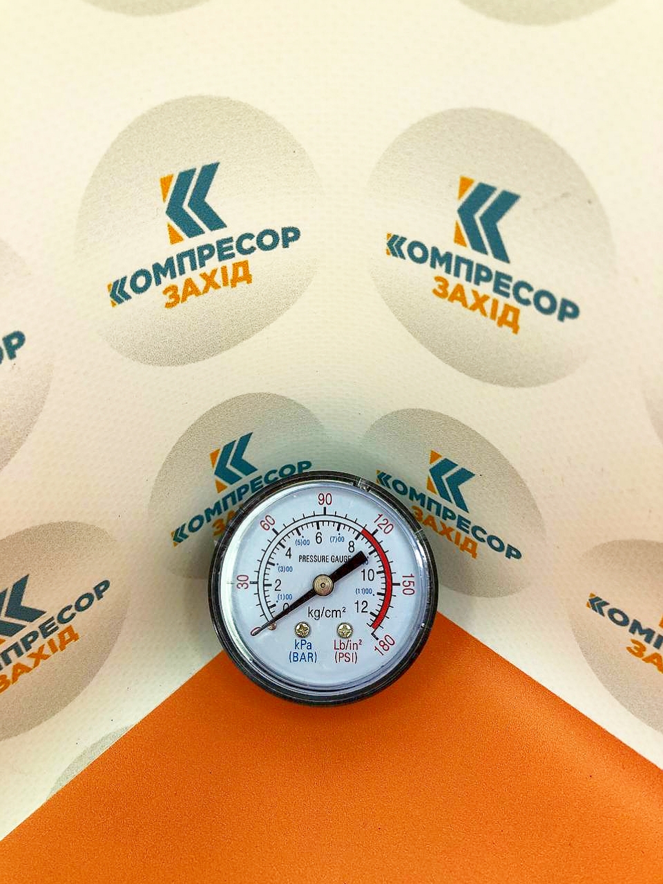manometr-1_4-plastyk-kompresora-FORTE-Miol-Dnipro-M.jpg